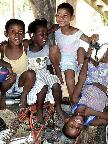 Kids on Cycle